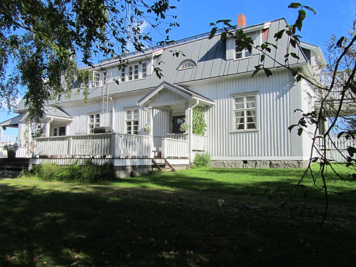 Hotelli Huiskankorpi Boutique Hotel Nivala Экстерьер фото