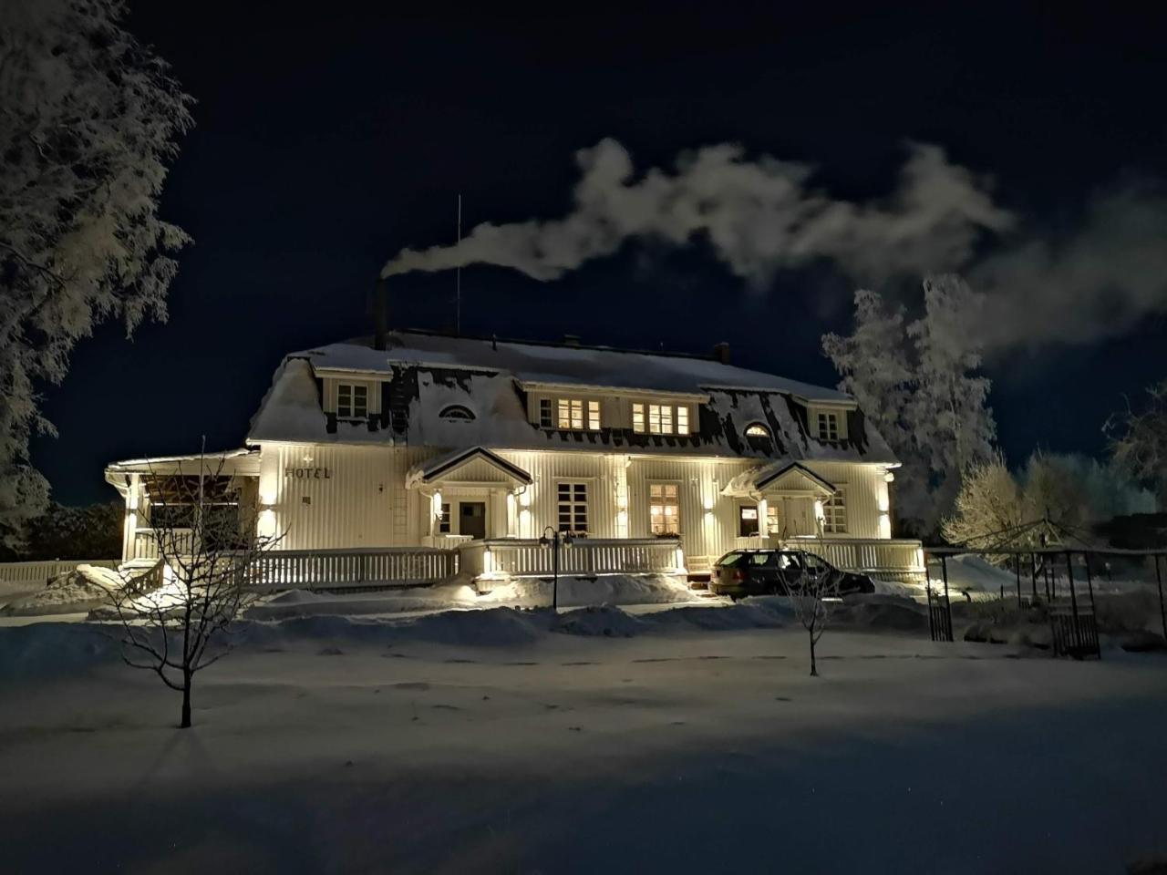 Hotelli Huiskankorpi Boutique Hotel Nivala Экстерьер фото